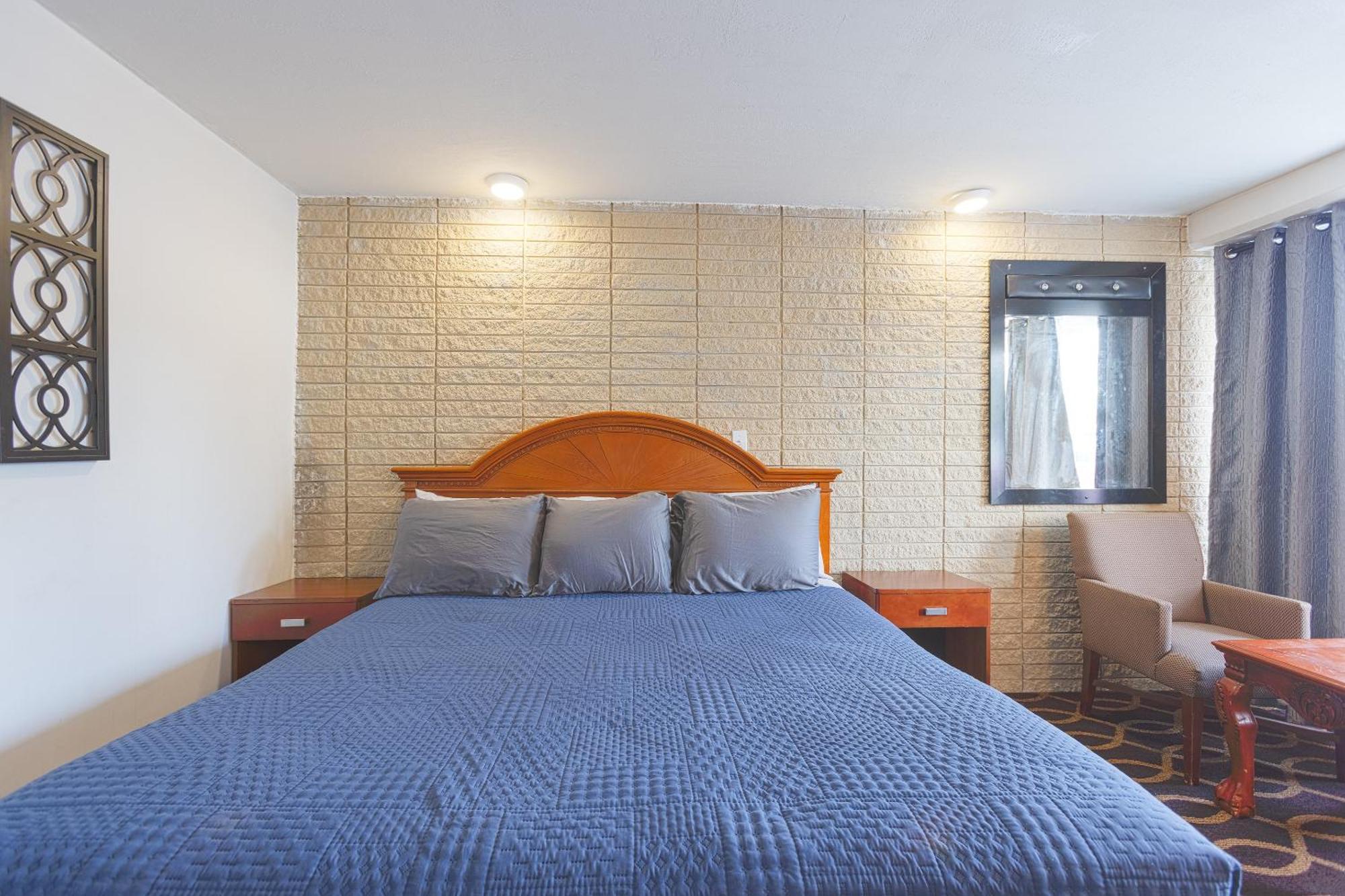 Sonrise Inn Lincoln Hwy By Oyo Breezewood Eksteriør bilde