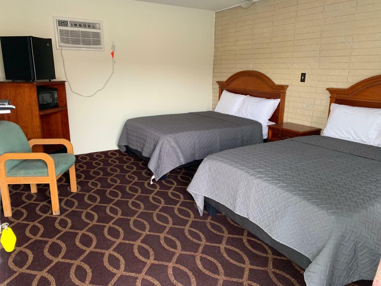 Sonrise Inn Lincoln Hwy By Oyo Breezewood Eksteriør bilde